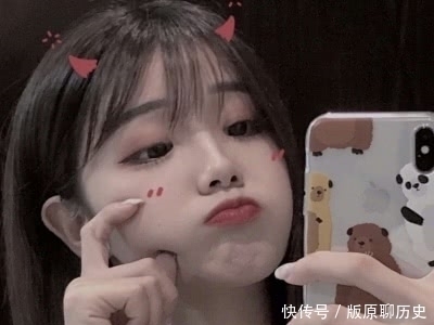 女生总爱“长黑头”怎么办?睡前养成这3习惯,轻松告别“草莓鼻”