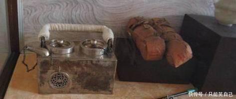 烟壶|慈禧吸烟的水烟壶有着三个秘密，了解的人都知道大清“必”亡！