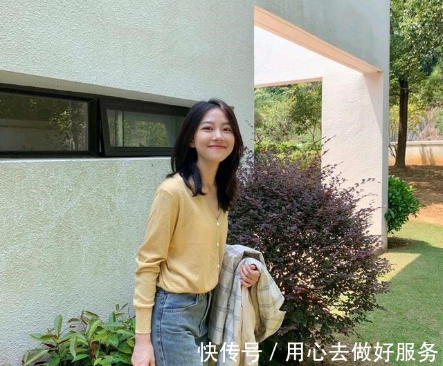 元气 只要穿对了，简简单单的穿搭风格也很耐看，元气满满！