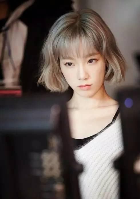 韩国女生开始流行弄这个发型了！美炸天！