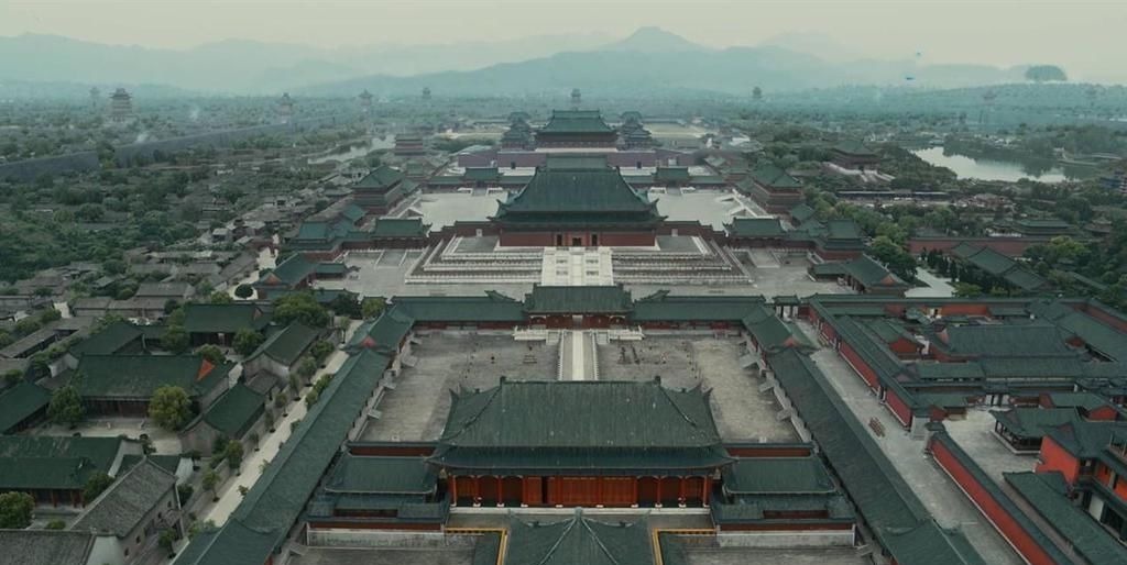 杨慎!他是宋朝大诗人,诗集十卷,一首词却被赞逼近苏轼,千古留名