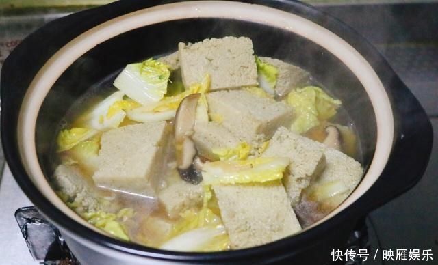 豆腐鱼汤快靠边,它才是豆腐中的“第一”,嚼劲十足,越炖越香