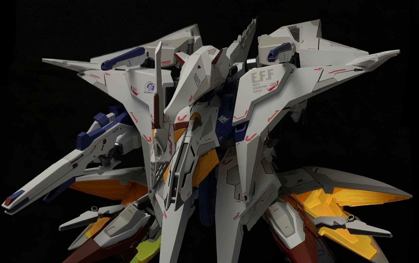 高达|黄色飞行光效还原，大白鹅佩涅罗佩高达模型