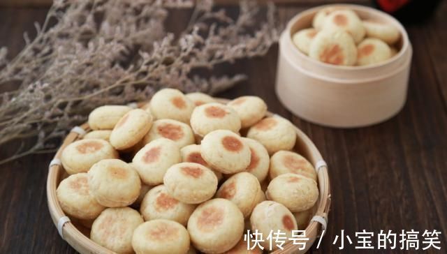 燕麦|燕麦片中加4个鸡蛋，不用水不用蒸，鲜甜松软，比包子馒头还好吃