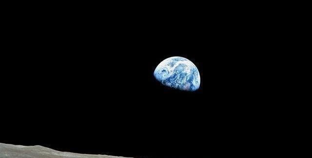 阿波罗 宇航员牺牲都不怕，为何害怕从月球眺望地球呢？一起来看吧