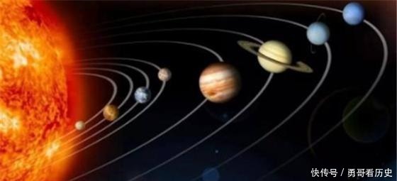 光传播有速度,眼睛看到的太阳是8分钟之前