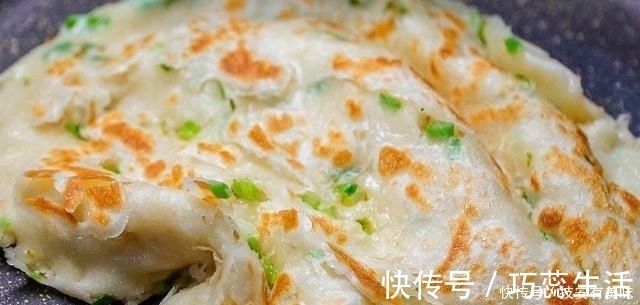 柔软|烙饼时，别再和面了，筷子搅一搅，柔软又好吃，凉了也不硬