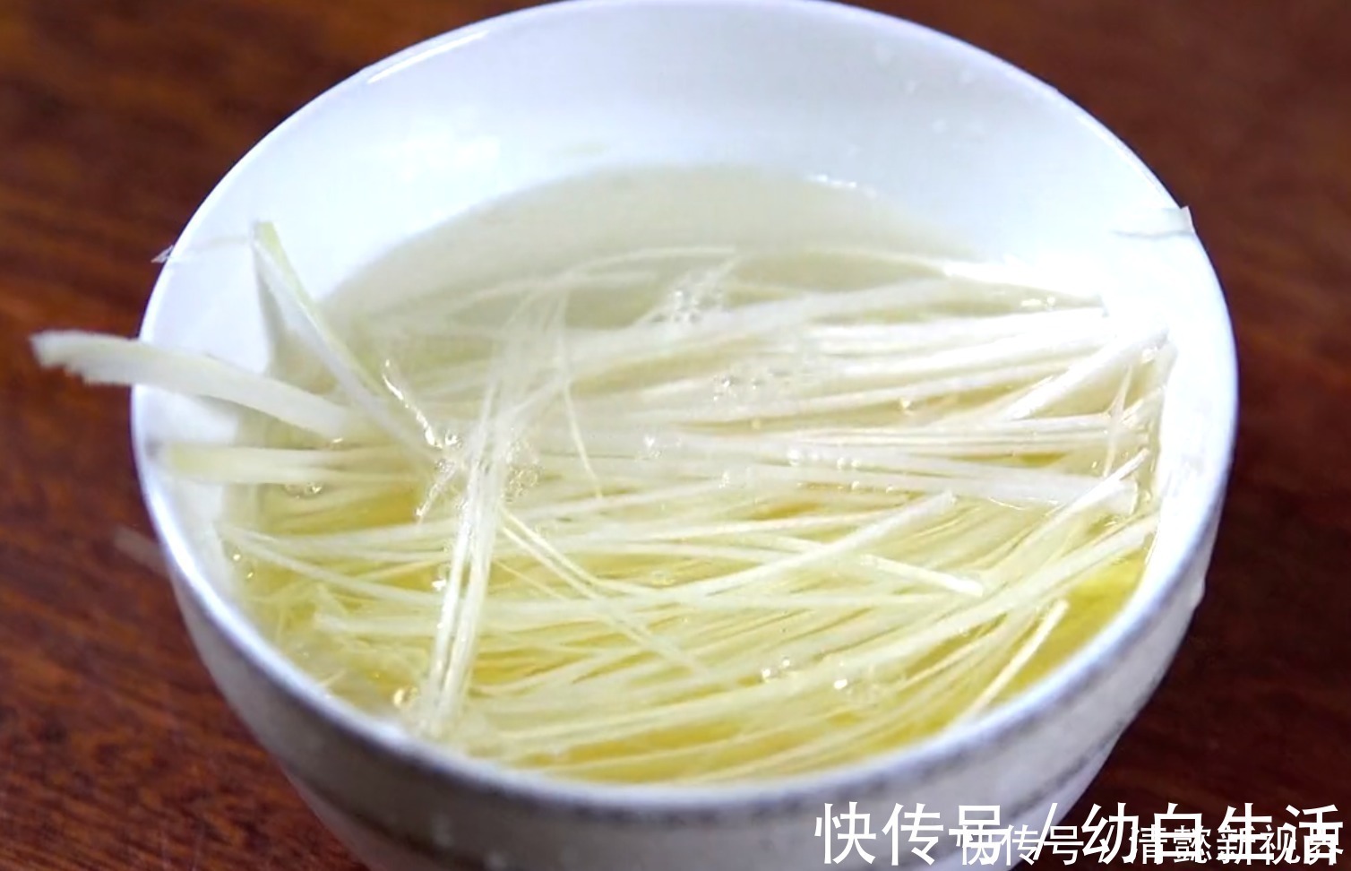 老左|锅包肉家庭版做法,酸甜酥脆不回软,在家也能做出饭店的味道