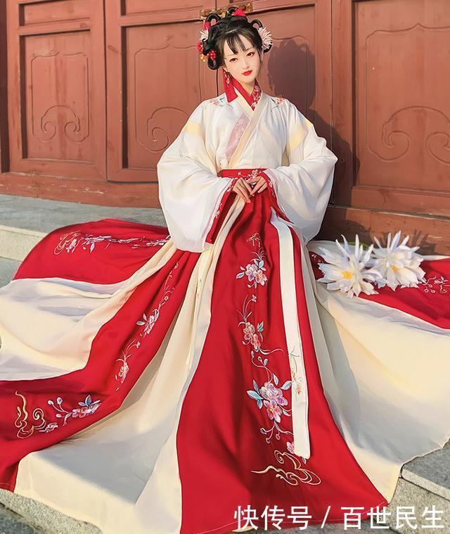 汉服中的“破裙”是什么是破了的裙子吗看完才知道是我想错了