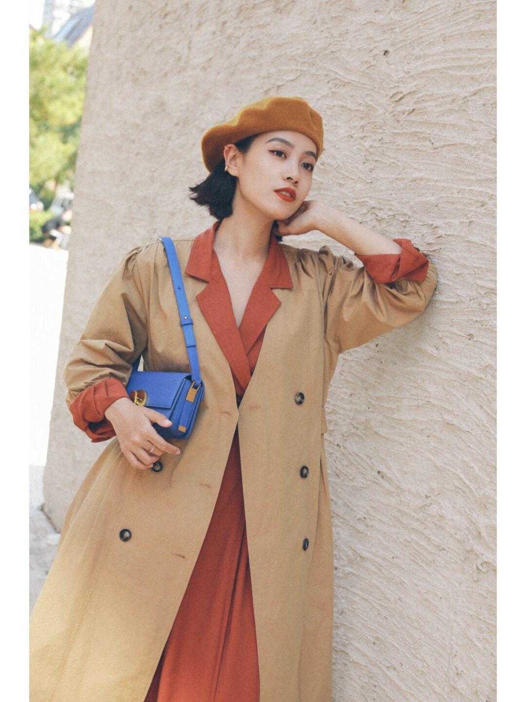 精致女人 裙子配风衣该怎么搭,学会这几招,做个精致女人