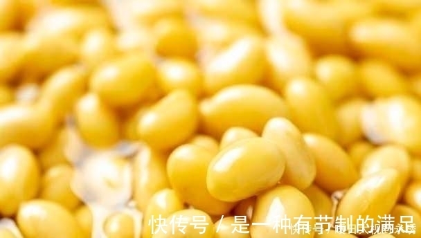 浸泡|打豆浆的时候，直接打浸泡的豆子是外行。再加一步，豆浆就香气浓郁，细腻