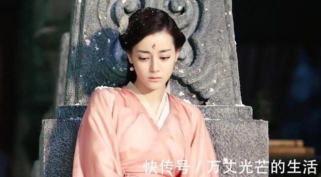 长相思#《东宫》已落败,只因赵丽颖主演的这部虐心文太惊艳,直冲榜首!