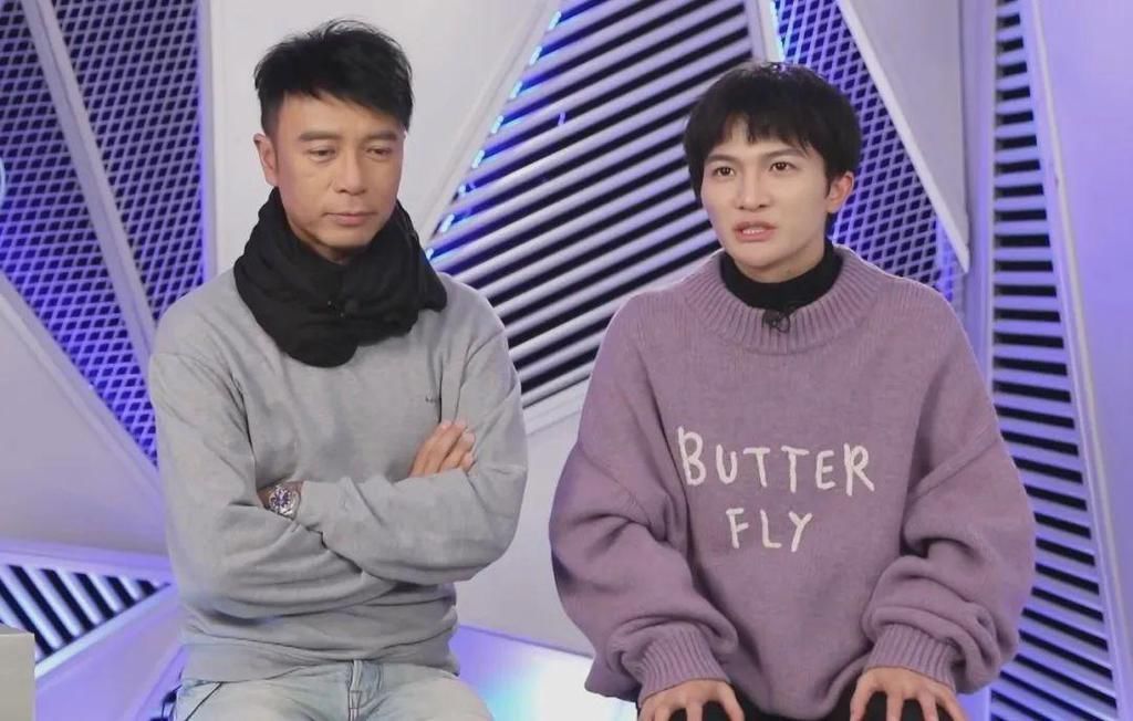 g看《我们的歌》李克勤周深返场，发现他们不只唱歌好听这么简单！