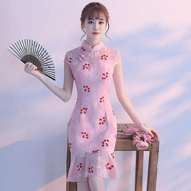 真丝|传统旗袍已经过时了,“改良旗袍”正流行,快给妈妈选一件