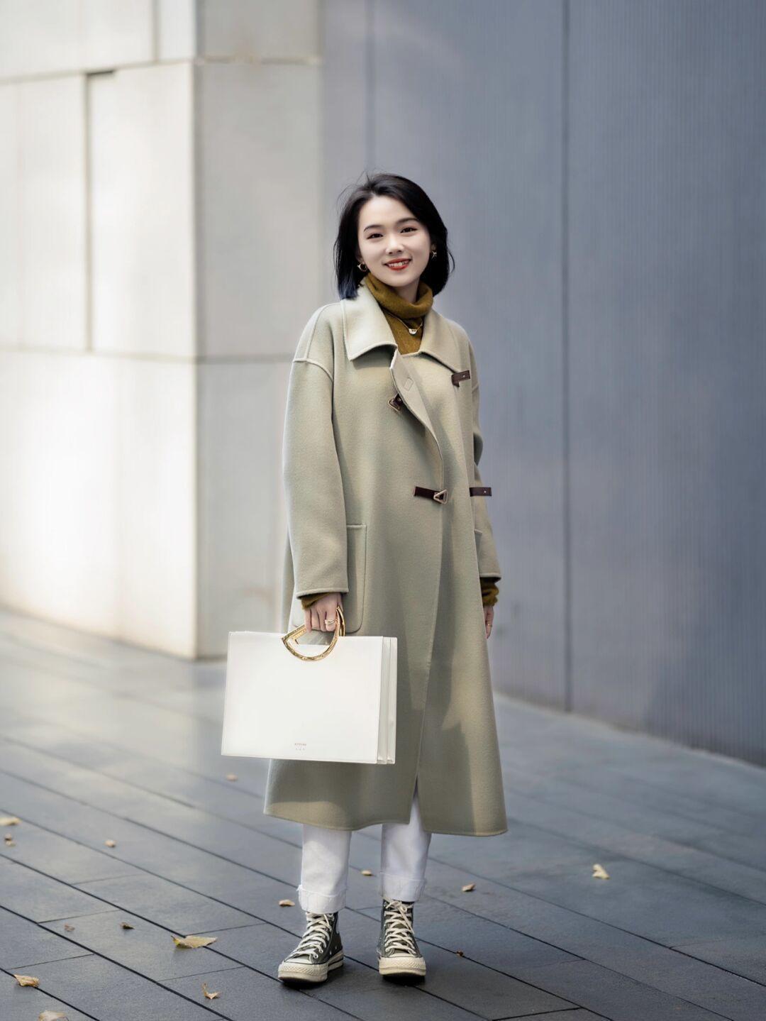 小蛮腰|这些“大衣”穿搭才叫高级,精致干练又有气场,每一套都可照着穿