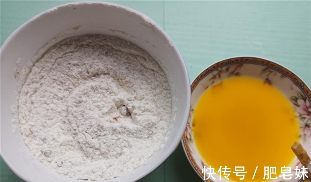 仲春适合野钓大板鲫,介绍几款自制“素饵”,钓大鲫鱼很给力!