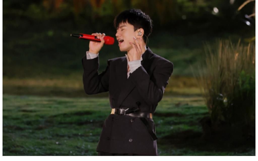 湖南衛視《時光音樂會》，好聲音兩位導師參加，還有謝娜老公張杰