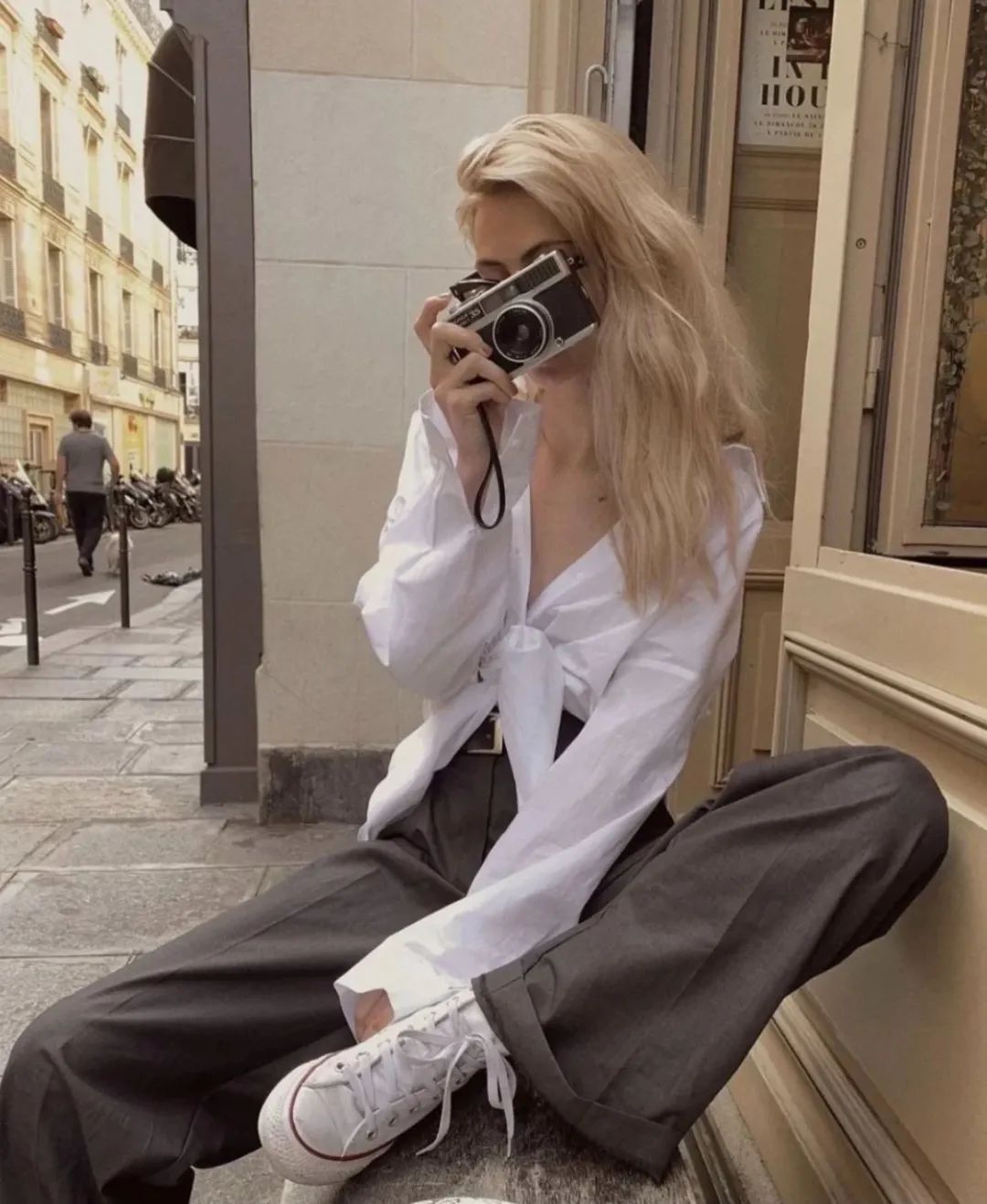 法式|法式上衣+高腰下装，今年夏天必火的组合