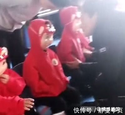 爸爸|宝妈到幼儿园接宝宝,看到画面蒙圈了,爸爸:还好俺没去