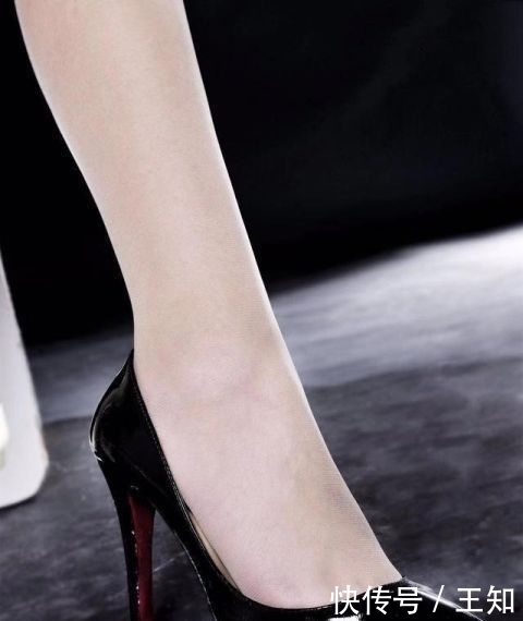 高跟鞋精妙的设计,不仅展现女性魅力还可以优化脚部线条