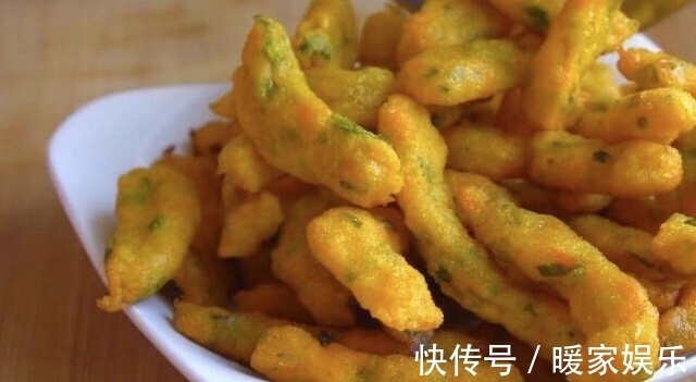 南瓜不做煎饼，简单一搅，做家人爱吃的小零食，酥脆鲜香，真好吃