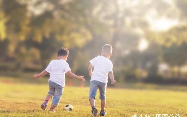 身高|14岁男孩身高185公分,医生直夸:3食物常吃助长高,父母真有眼光