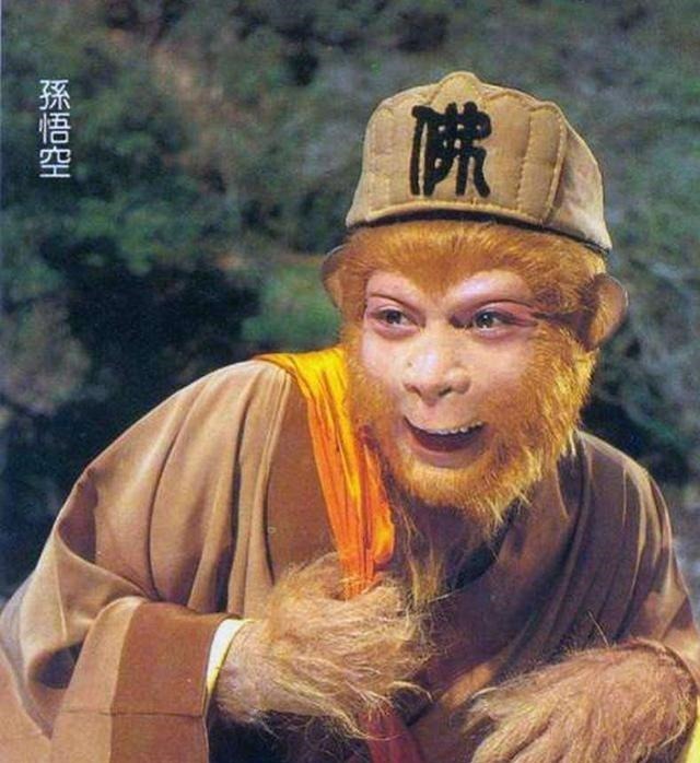 西游记&《西游记》中猪八戒喊孙悟空“猴哥”,为啥沙僧却从来不那么喊!