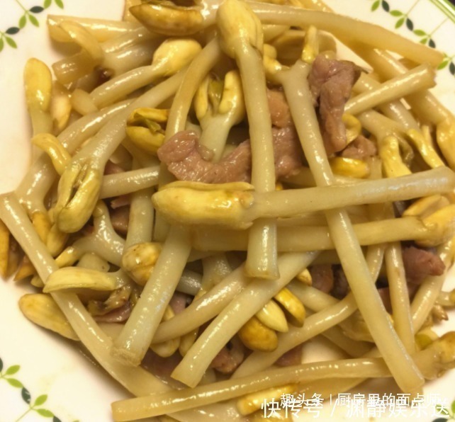 花生芽|天然“清肠高手”是它，隔天吃一盘，雀斑不来找，腰围变细还滋补