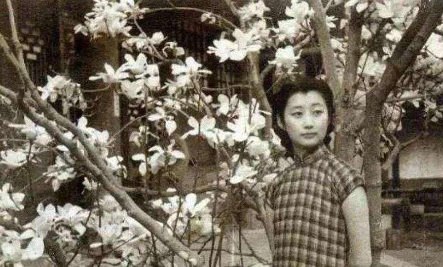 心想|此人是清朝最美格格，一心想嫁给溥仪却遭溥仪嫌弃，最后终身未嫁！