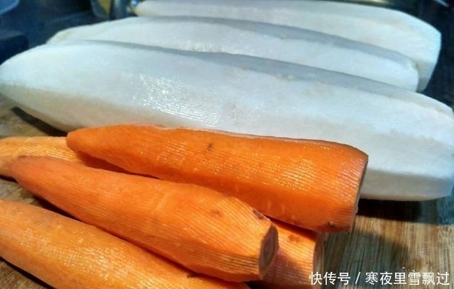 关键|如何才能让做出的萝卜条又酸又爽口,关键是这几步