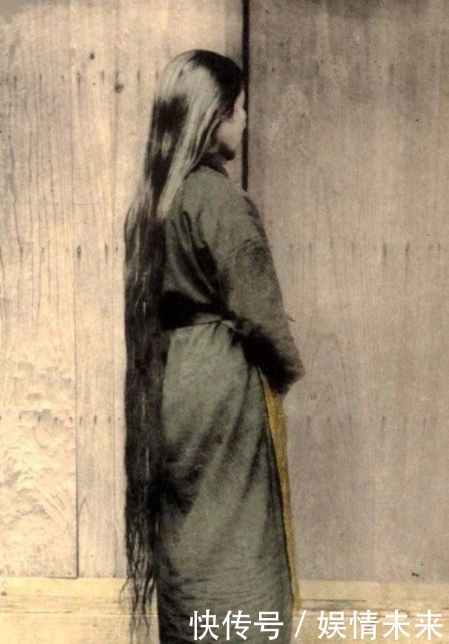 艺妓|19张罕见而独特的日本艺伎老照片回顾展,上个世纪的艺伎妆容