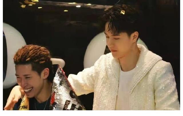 《街舞4》總決賽引爭議，葉音奪冠，王一博卻背鍋，實在有點冤枉