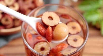 养颜|枸杞搭配什么,效果会更好?6个搭配,让枸杞更养生