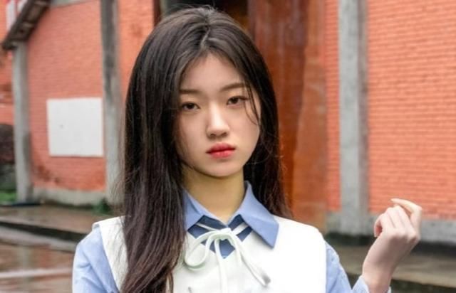 中国好声音|李健眼中的单依纯:可以成为名声在外的偶像