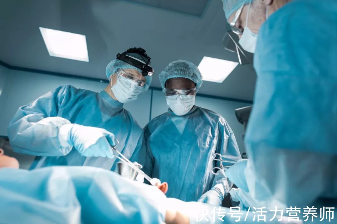 患癌|容易生气的人会患癌吗？不是唯一的因素，有2个共同点也要注意