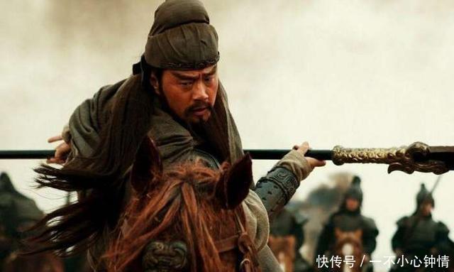 刮骨疗毒|此人是的事迹都是虚构,《三国演义》中被神化,被骗了500年