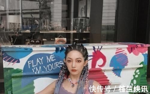 马尾 女生这几种发型留久了,发际线会上移,你的发型是这样的吗