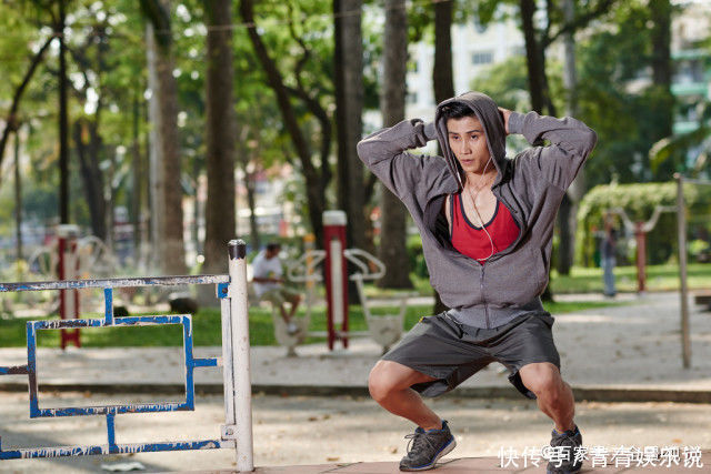 身体|每天坚持做100个俯卧撑和100个深蹲，1年后身体会有哪些变化呢