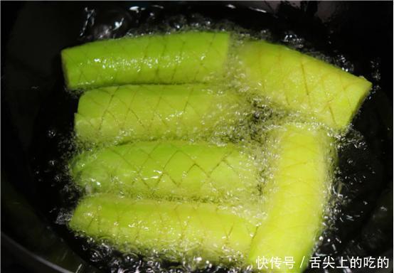 玉米淀粉|自从知道茄子可以这样做,我家隔三差五吃一次,比吃红烧肉还解馋