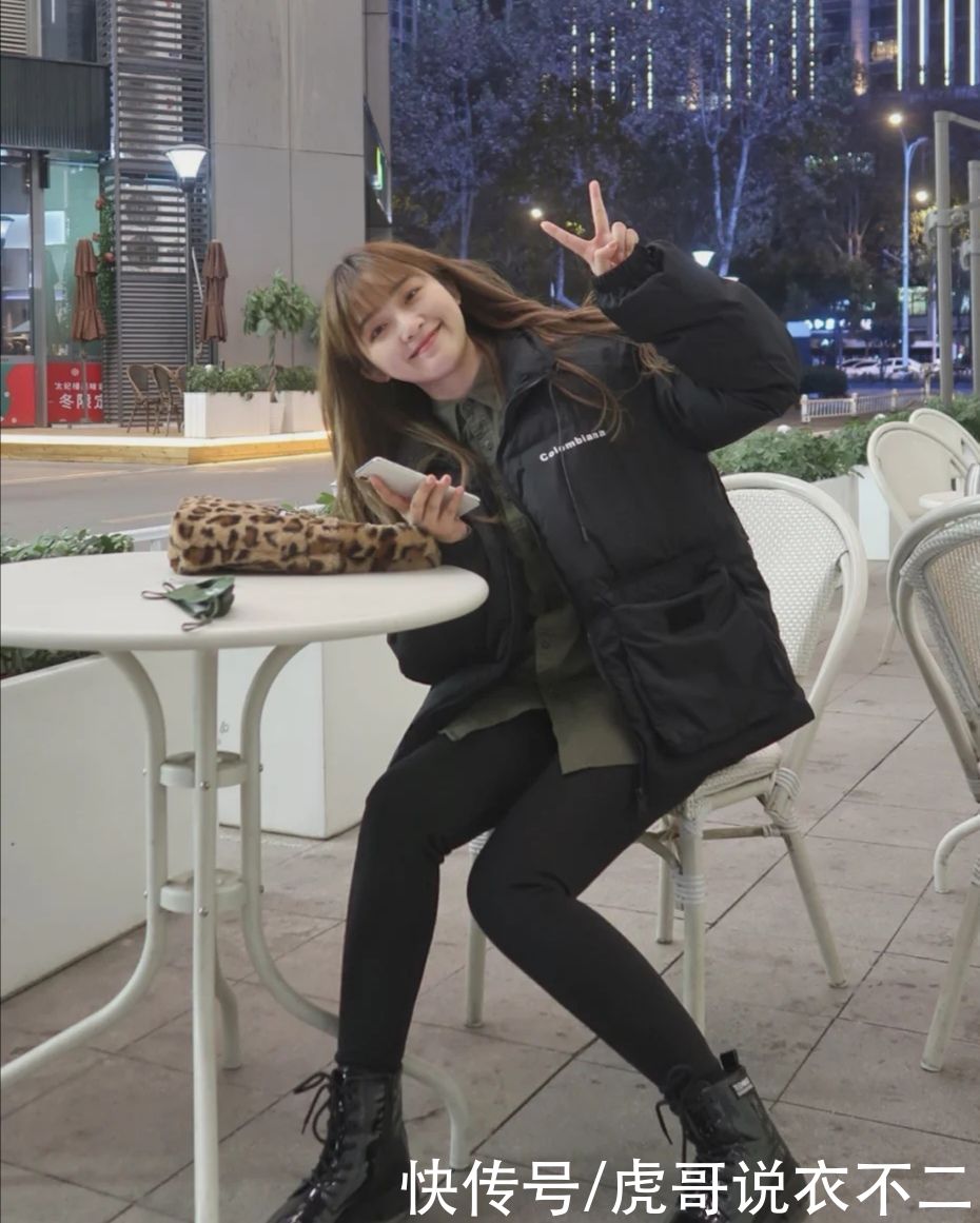 谁说冬季羽绒服“显胖”？学会搭配这些下装，冬天拒绝臃肿