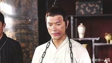 将字|宰相写下“青鹅”二字,武则天拖出去斩了,将字拆开读众人才明白