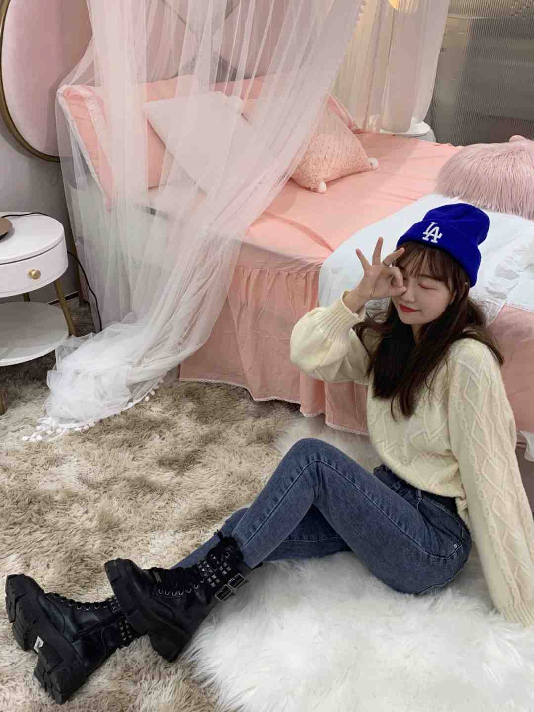 铆钉 冬天马丁靴也不要乱穿,这“三款”笨重又难搭配,赶快舍弃吧