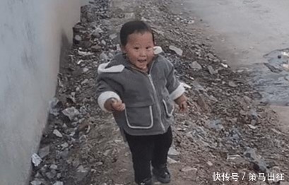 “最嚣张宝宝” 因吵架爆红,小手一指小脚一跺,谁怕谁