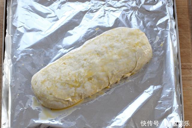 不用和面的懒人早餐饼,外皮酥脆、鲜嫩多汁,一口就让人欲罢不能