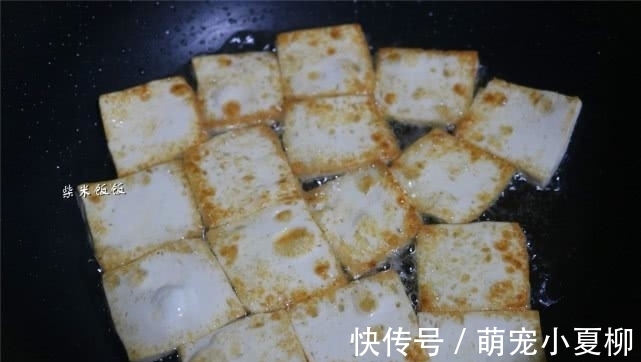 大葱|这两种食材是绝配，一香一鲜，简单一炒，比肉还好吃