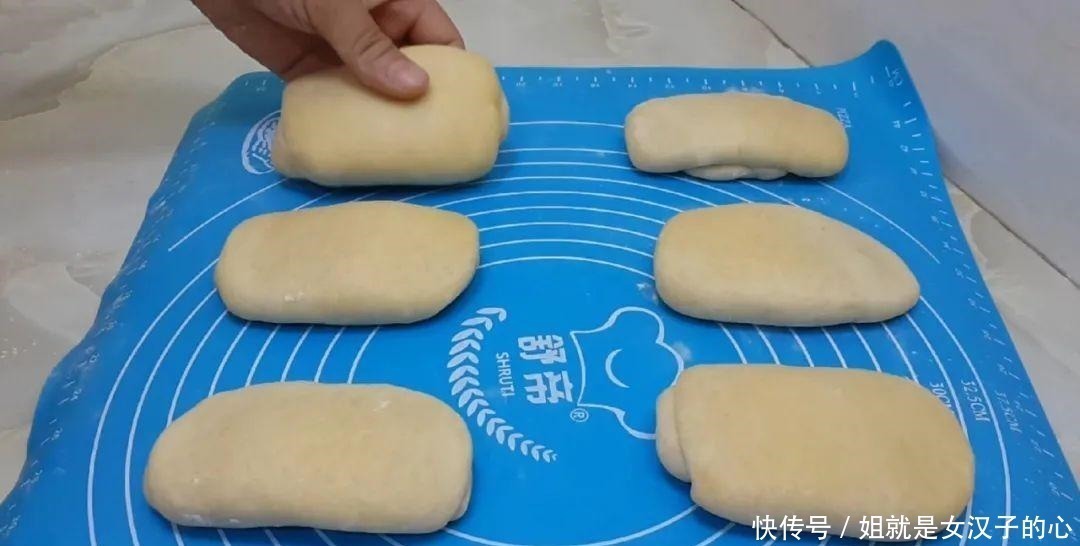 面团|爱吃烧饼的要收藏了,开水一烫,个个松软香甜,学会都能开店了