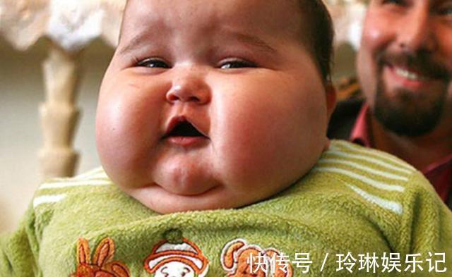 白胖|奶奶带9个月的小孙子,养到30来斤见人就炫耀,妈妈却愁眉不展