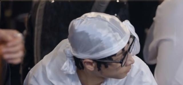 男流明星成普信男,陈小春参加节目变大爷,言承旭张云龙深情对视