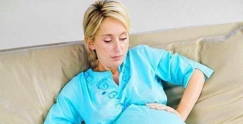 产子|“最牛孕妇”火了,怀孕“1小时”就产子,一不留神孩子就出生了