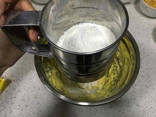 孩子喜欢的小零食，在家几步就完成，营养丰富又好吃